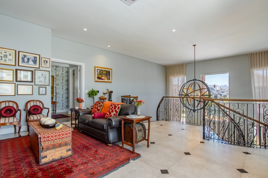 5 Bedroom Property for Sale in Val De Vie Estate Western Cape
